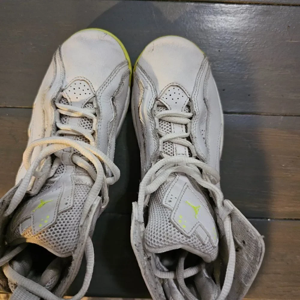 Jordan true flight